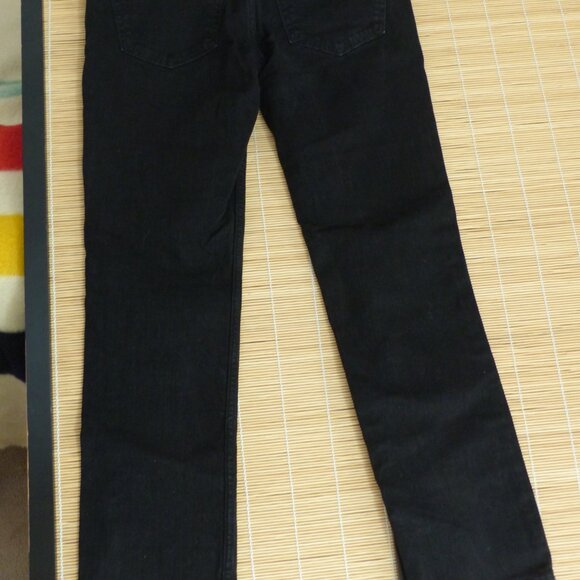 Levi's Jeans - Picture 2 of 3